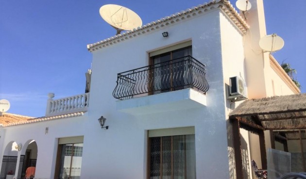 Brukt - Town House -
Torrevieja - Costa Blanca