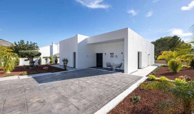 Brukt - Town House -
Altea - Costa Blanca