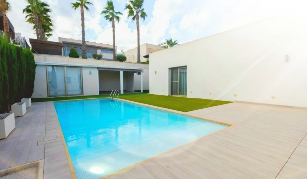 Brukt - Town House -
Benijofar - Costa Blanca