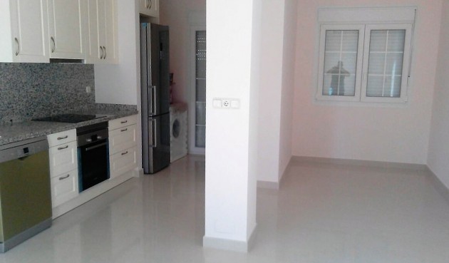 Återförsäljning - Town House -
Cabo Roig - Costa Blanca