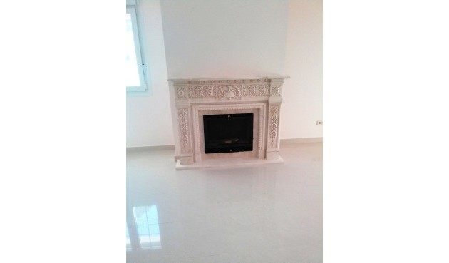 Återförsäljning - Town House -
Cabo Roig - Costa Blanca