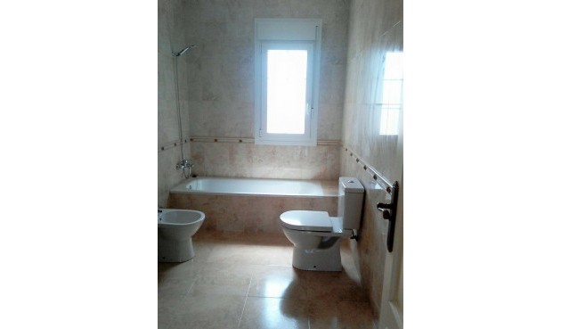 Återförsäljning - Town House -
Cabo Roig - Costa Blanca