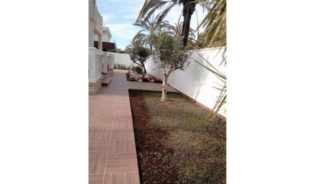 Återförsäljning - Town House -
Cabo Roig - Costa Blanca