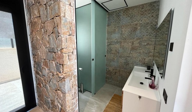 Återförsäljning - Villa -
Rojales - Inland