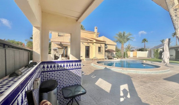 Reventa - Villa -
Torrevieja - San Luis