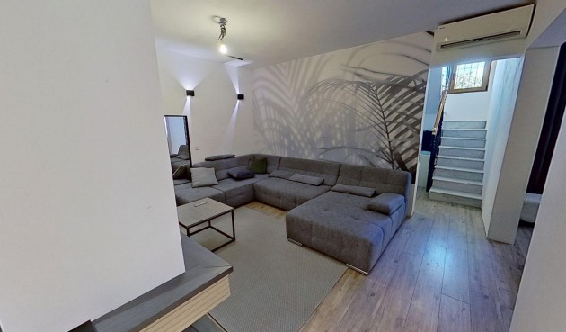 Reventa - Villa -
Torrevieja - San Luis