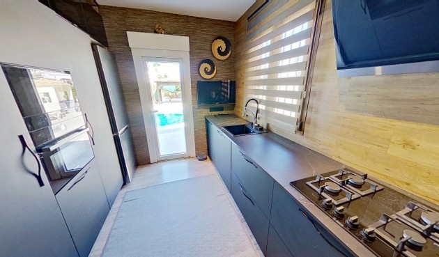 Reventa - Villa -
Torrevieja - San Luis