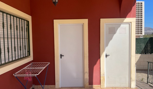 Resale - Villa -
Albatera - Inland