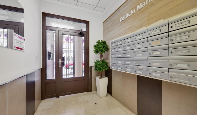 Resale - Apartment -
Torrevieja - Estacion De Autobuses