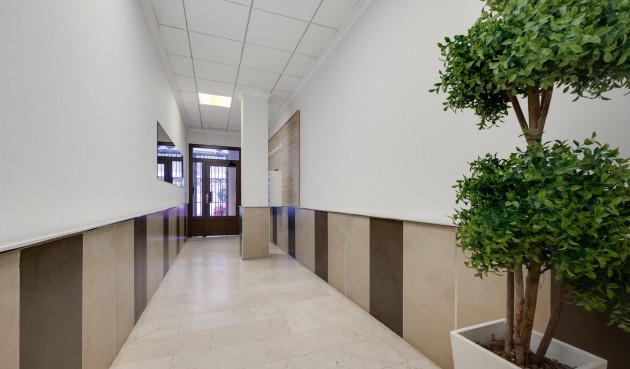 Resale - Apartment -
Torrevieja - Estacion De Autobuses