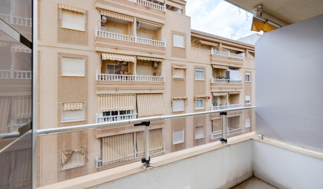 Resale - Apartment -
Torrevieja - Estacion De Autobuses
