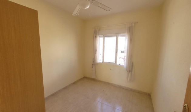 Resale - Bungalow -
San Miguel de Salinas - Inland