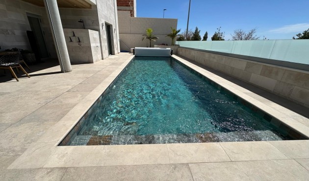 Brukt - Villa -
Benijofar - Costa Blanca