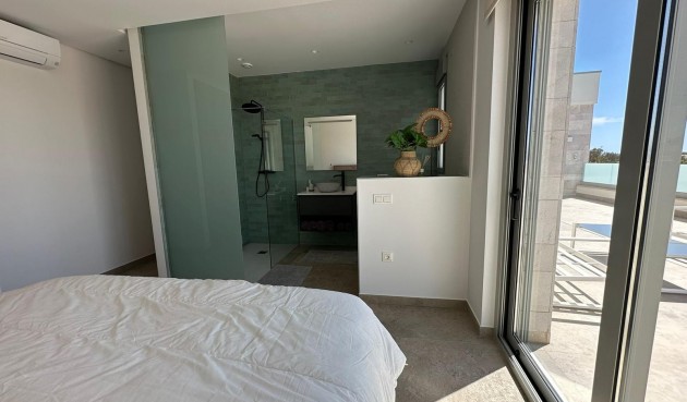 Brukt - Villa -
Benijofar - Costa Blanca