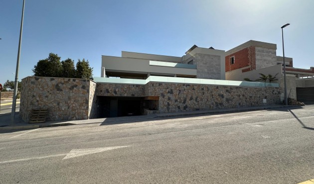 Brukt - Villa -
Benijofar - Costa Blanca