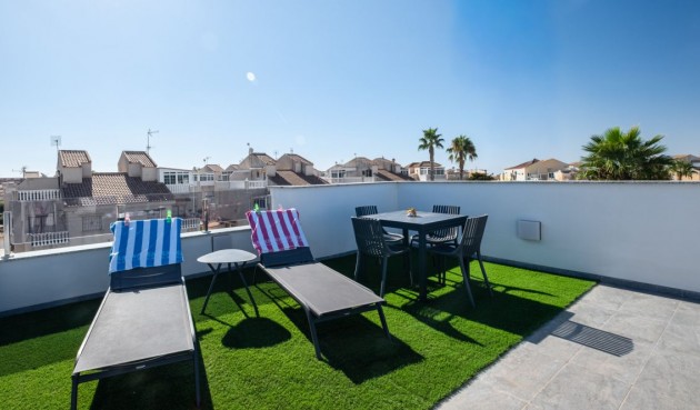 Återförsäljning - Villa -
Torrevieja - Costa Blanca