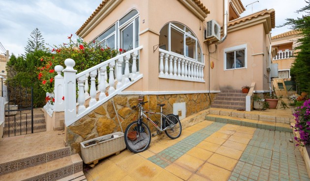Resale - Villa -
Orihuela Costa - Villamartín-las Filipinas