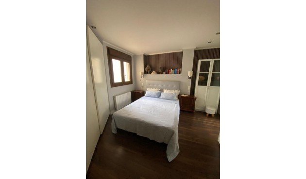 Brukt - Villa -
Torrevieja - Centro - Muelle Pesquero