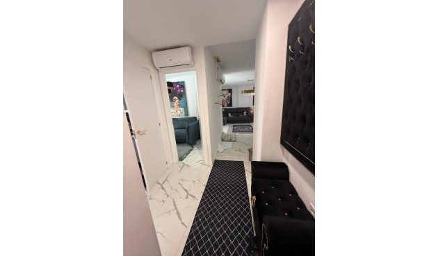 Brukt - Apartment -
Torrevieja - Costa Blanca