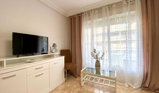 Återförsäljning - Apartment -
Torrevieja - Costa Blanca