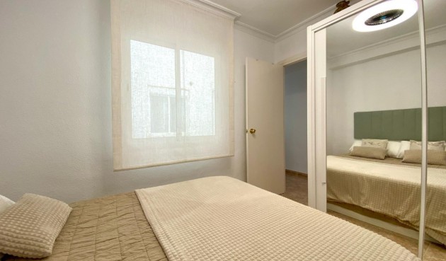 Återförsäljning - Apartment -
Torrevieja - Costa Blanca