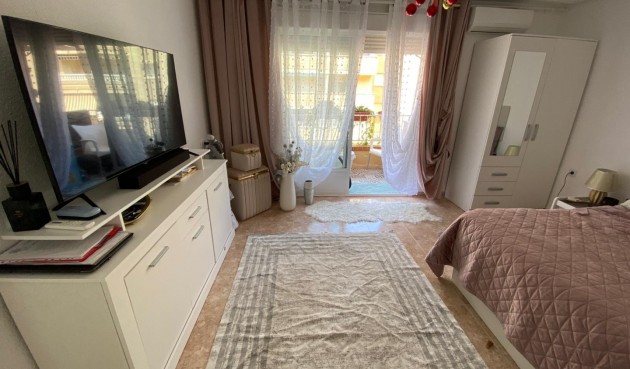 Återförsäljning - Apartment -
Torrevieja - Costa Blanca