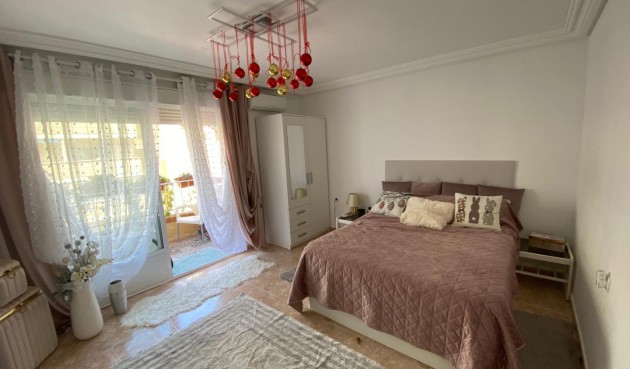 Återförsäljning - Apartment -
Torrevieja - Costa Blanca