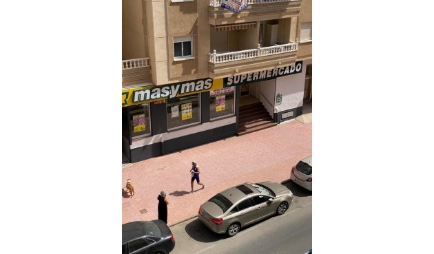 Återförsäljning - Apartment -
Torrevieja - Costa Blanca