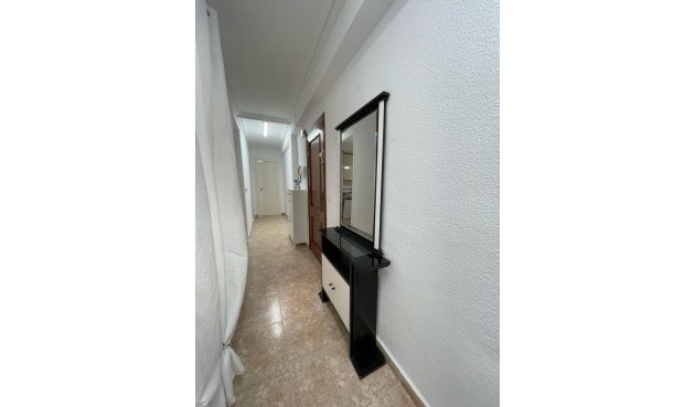 Återförsäljning - Apartment -
Torrevieja - Costa Blanca
