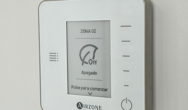 Brukt - Villa -
Villamartin - Costa Blanca