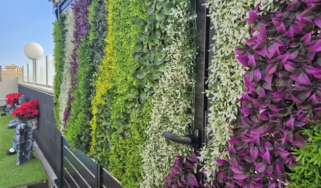 Brukt - Villa -
Villamartin - Costa Blanca