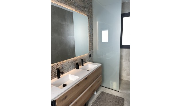 Resale - Villa -
Ciudad Quesada - Costa Blanca