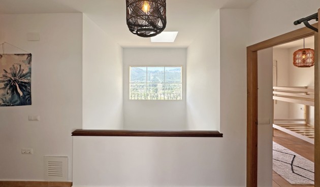 Återförsäljning - Villa -
Jalón - Inland