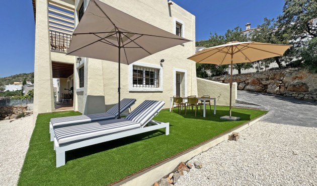 Återförsäljning - Villa -
Jalón - Inland