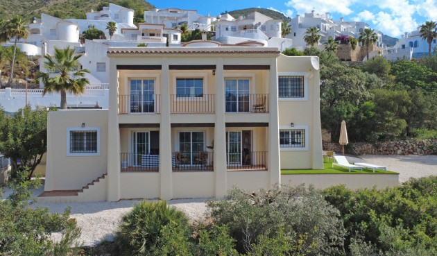 Återförsäljning - Villa -
Jalón - Inland