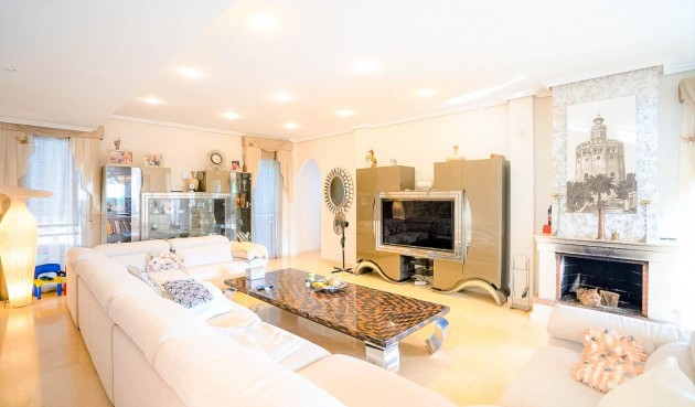 Resale - Villa -
Torrevieja - Torre La Mata