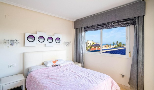 Resale - Villa -
Torrevieja - Torre La Mata