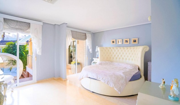 Resale - Villa -
Torrevieja - Torre La Mata