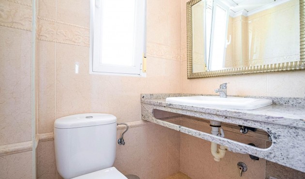 Resale - Villa -
Torrevieja - Torre La Mata