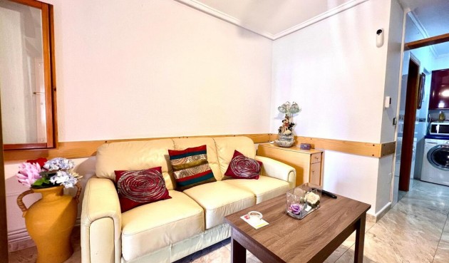 Resale - Duplex -
Torrevieja - Costa Blanca