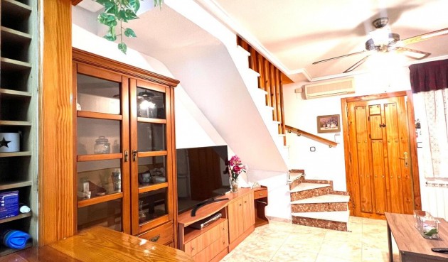 Resale - Duplex -
Torrevieja - Costa Blanca