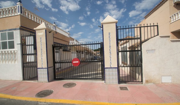 Resale - Duplex -
Torrevieja - Costa Blanca