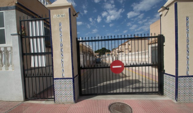 Resale - Duplex -
Torrevieja - Costa Blanca