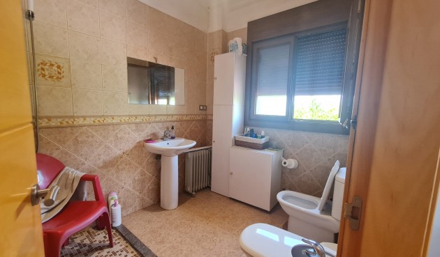 Brukt - Villa -
Petrer - Inland