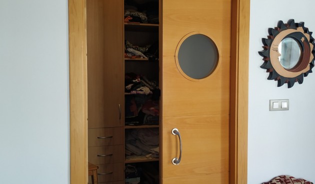 Brukt - Villa -
Petrer - Inland