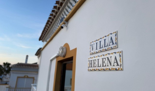 Återförsäljning - Bungalow -
Torrevieja - Cañada Del Molino