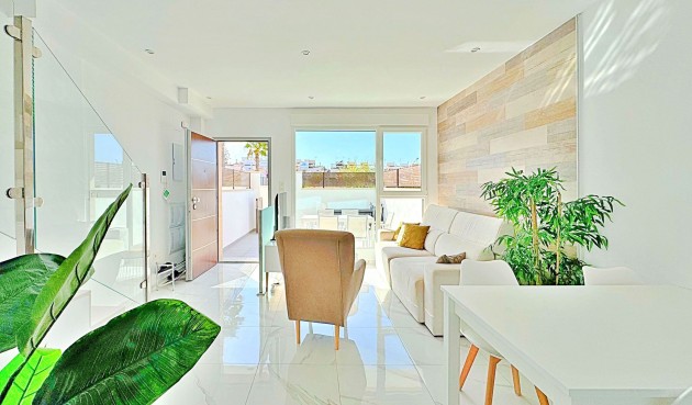 Brukt - Town House -
Torrevieja - Costa Blanca