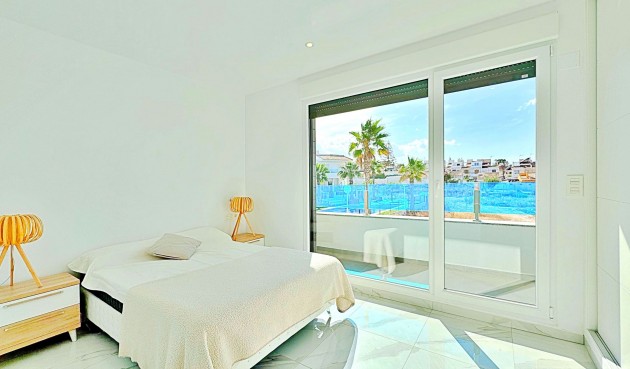 Brukt - Town House -
Torrevieja - Costa Blanca