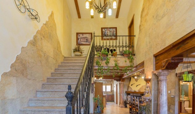 Brukt - Villa -
Redován - Comunidad Valenciana