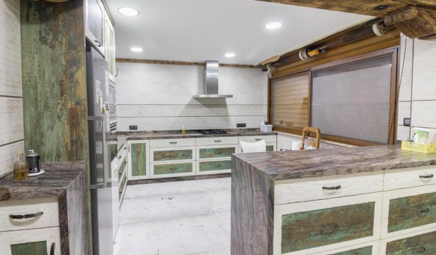 Brukt - Villa -
Redován - Comunidad Valenciana